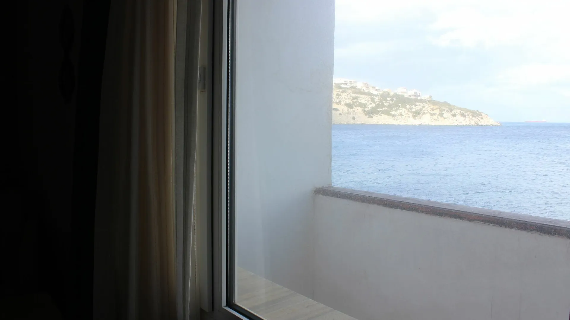 Can Karaburun Hotel 3*, İzmir Türkiye