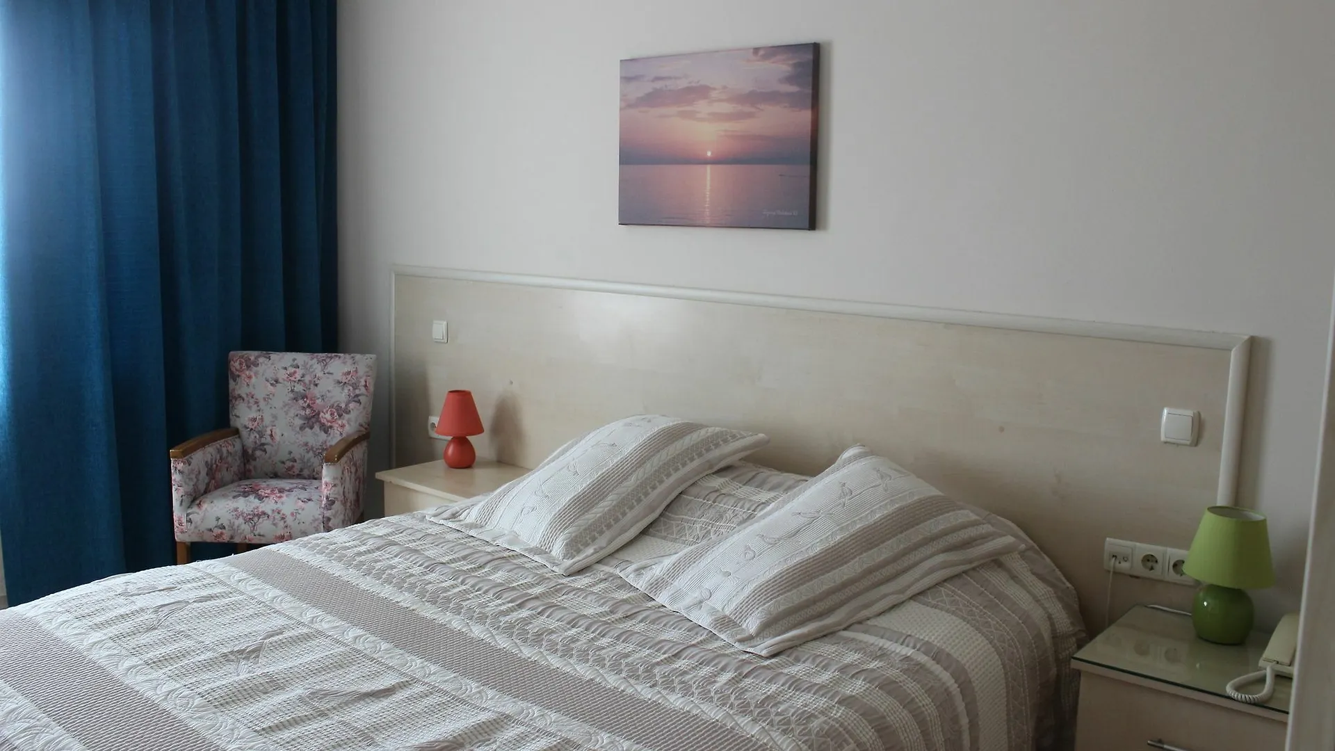 Can Karaburun Hotel 3*, İzmir